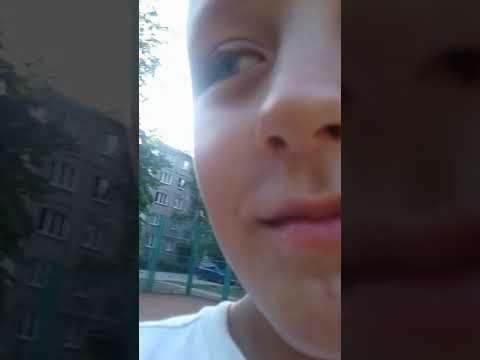 Играем в  футбол