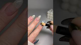 non tradition Christmas nails ❄️⛸️✨ nails nailtrends chromenails christmasnails