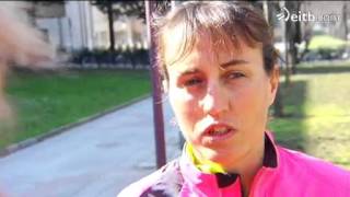 Play video: Ainhoa Murua triatletarekin izan da Oihane Mateos