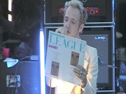 SOULWAX - Don't You Want Me (Live 2001)
