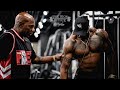 Mr. Olympia 2021- Men's Physique IFBB Pro EBanks Trains Chest and Arms with Legend Flex Wheeler