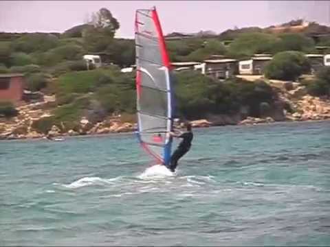 Mass & Kinga Surfen auf Sardinien