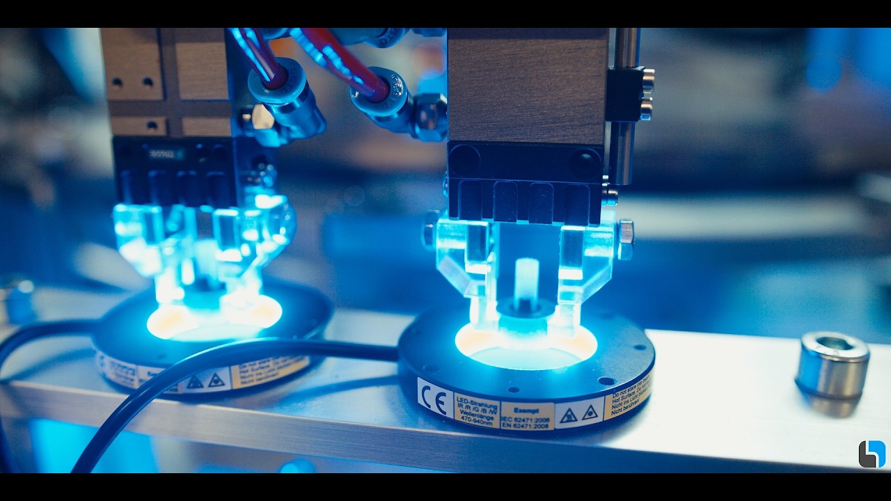 Technisches Video: Automatisierte Montageanlage – Help-Tec Automation AG