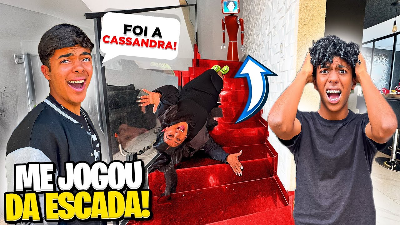 CASSANDRA ME DERRUBOU DA ESCADA! ESTEVÃO E GABRIEL ESTÃO APAVORADOS!