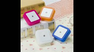 QERINKLE Plastic Attractive Sensor Led Night Light Lamp 0.5W Full Automatic Sensor