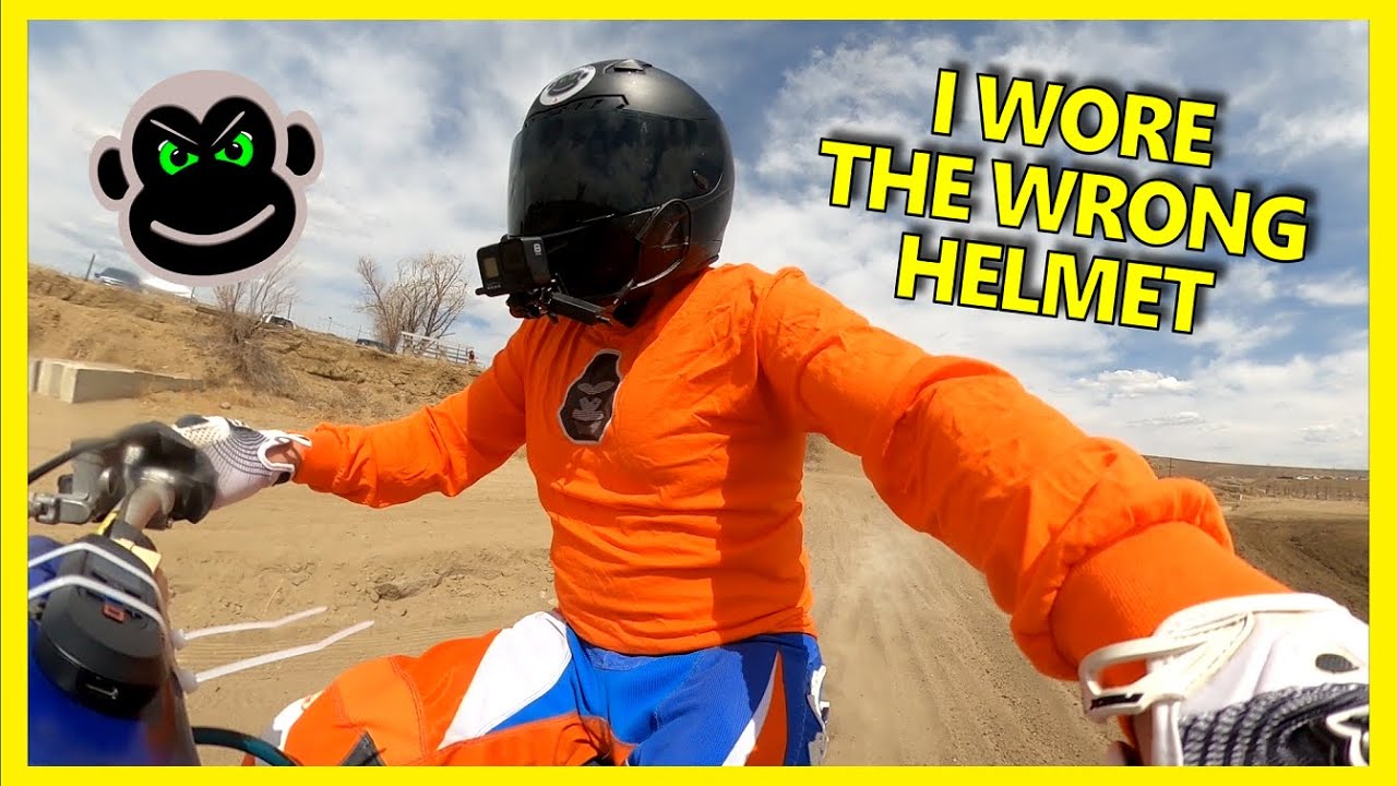 Motocross Helmet Vs Full Face Helmet | Motorcycle Racing On Dirt - Youtube