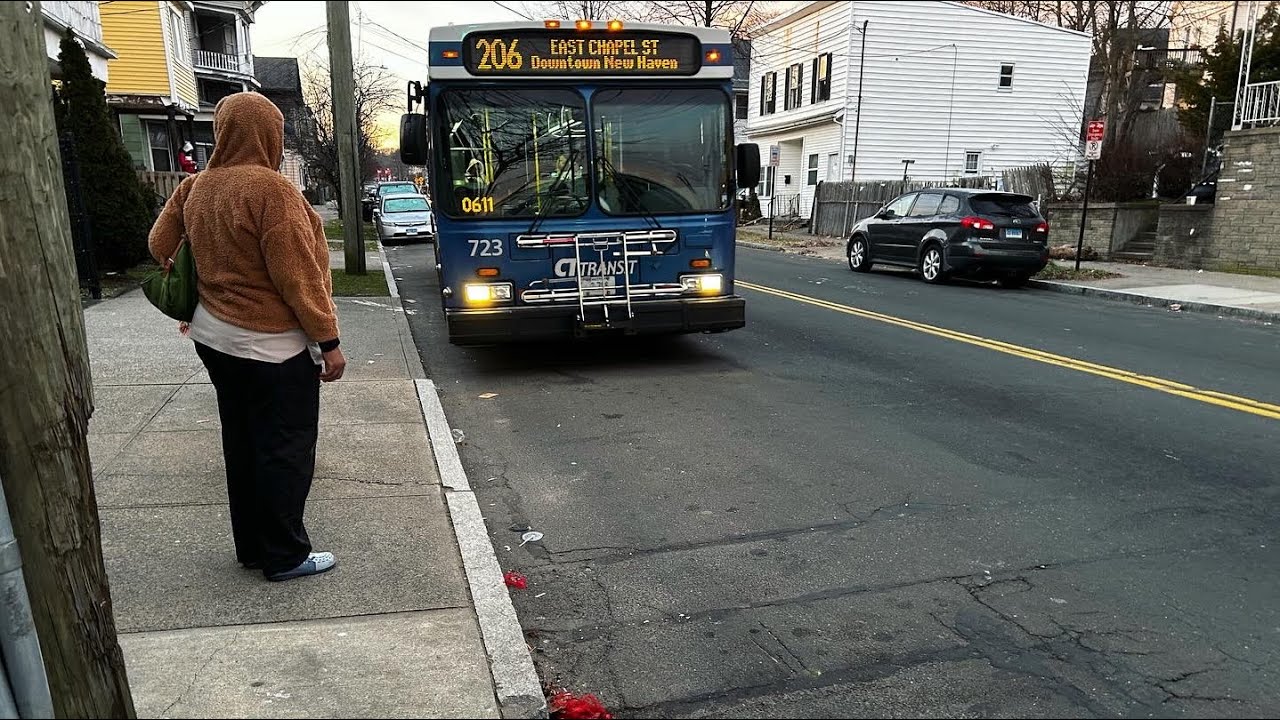 2007 New Flyer D40LF 723 On Route 206 Downtown New Haven YouTube 2007-new-flyer-d40lf-723-on-route-206-downtown-new-haven-youtube