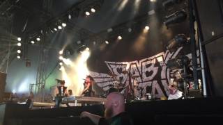 Babymetal - Road of Resistance @ Fortarock 5 June 2016