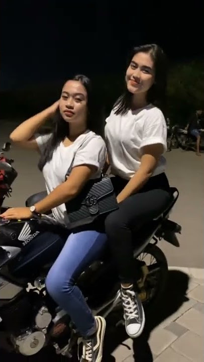 story wa cewek cewek seksi herex malam minggu