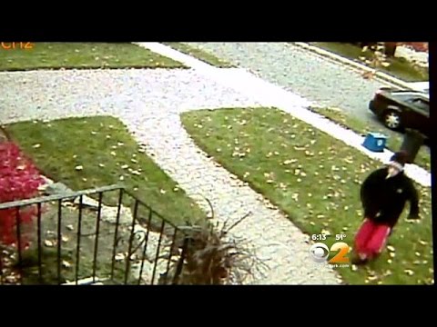 Man Caught On Camera Stealing Package In Front Of LI Home - YouTube
