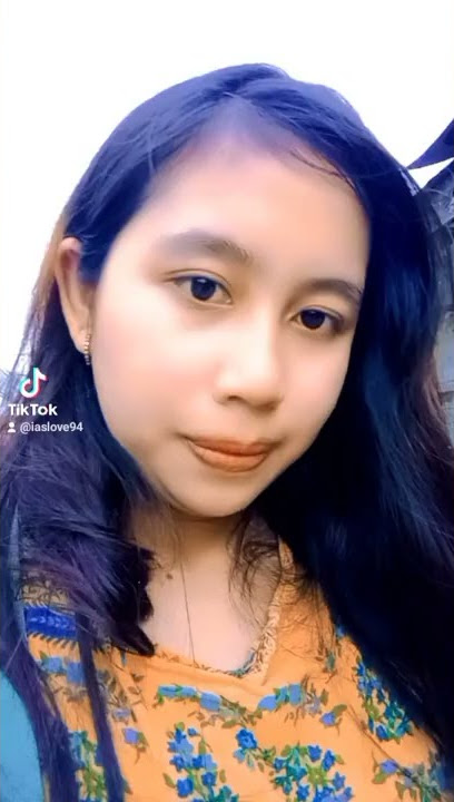 VIDEO SEORANG WANITA YANG CANTIK STORY WHATSAPP 30 DETIK BUKAN VIDEO BOKEP