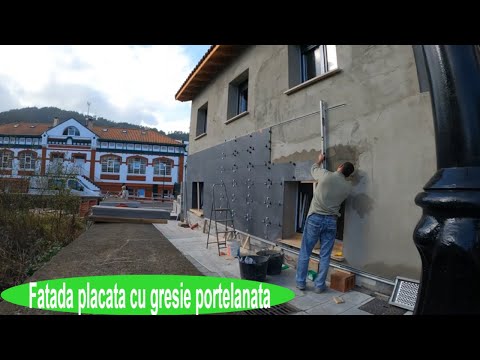 Video: Panourile De Placare ROCKPANEL Chameleon Au Transformat Fațada Centrului Comercial Eurasia Din Astana