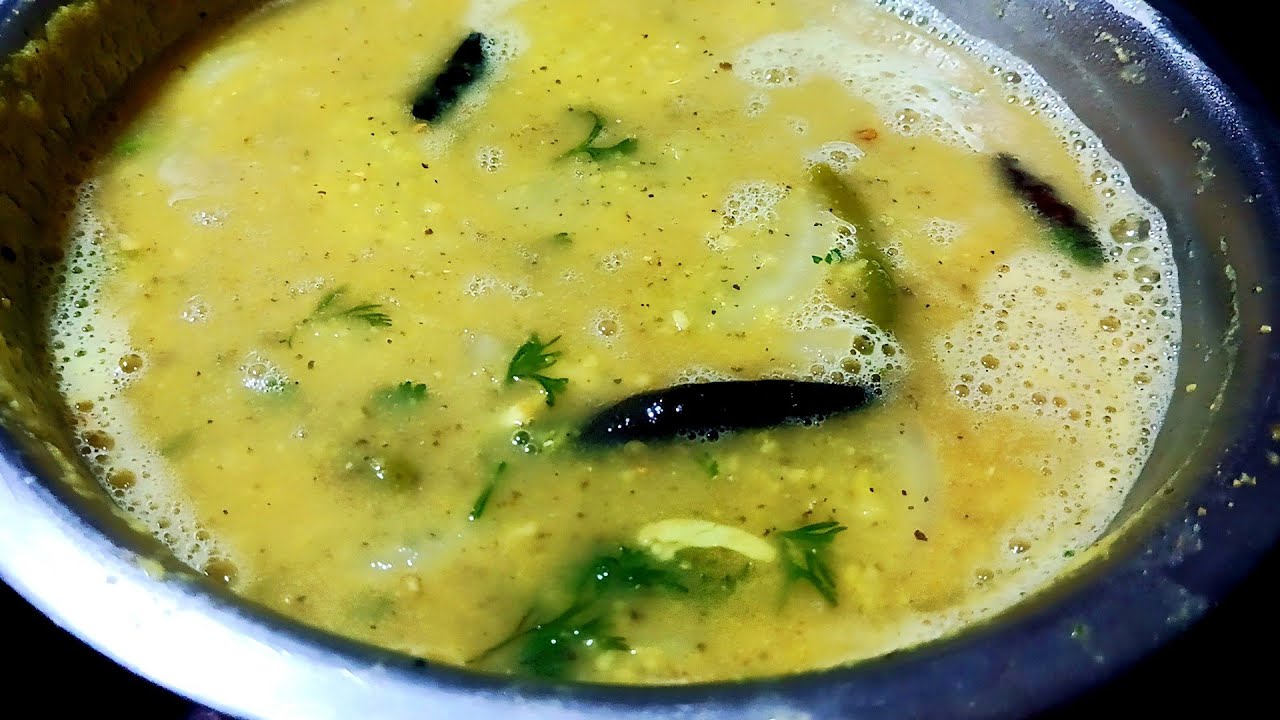 শেয়ার করছি আজকে মাসকলাই ডালের একদম সহজ আর মজার রেসিপি। পিউলির ডাল রেসিপি।The black gram , urad bean