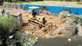 full Video Great project Showing Landfilling Smart operator Bulldozer Working push soil filling up.