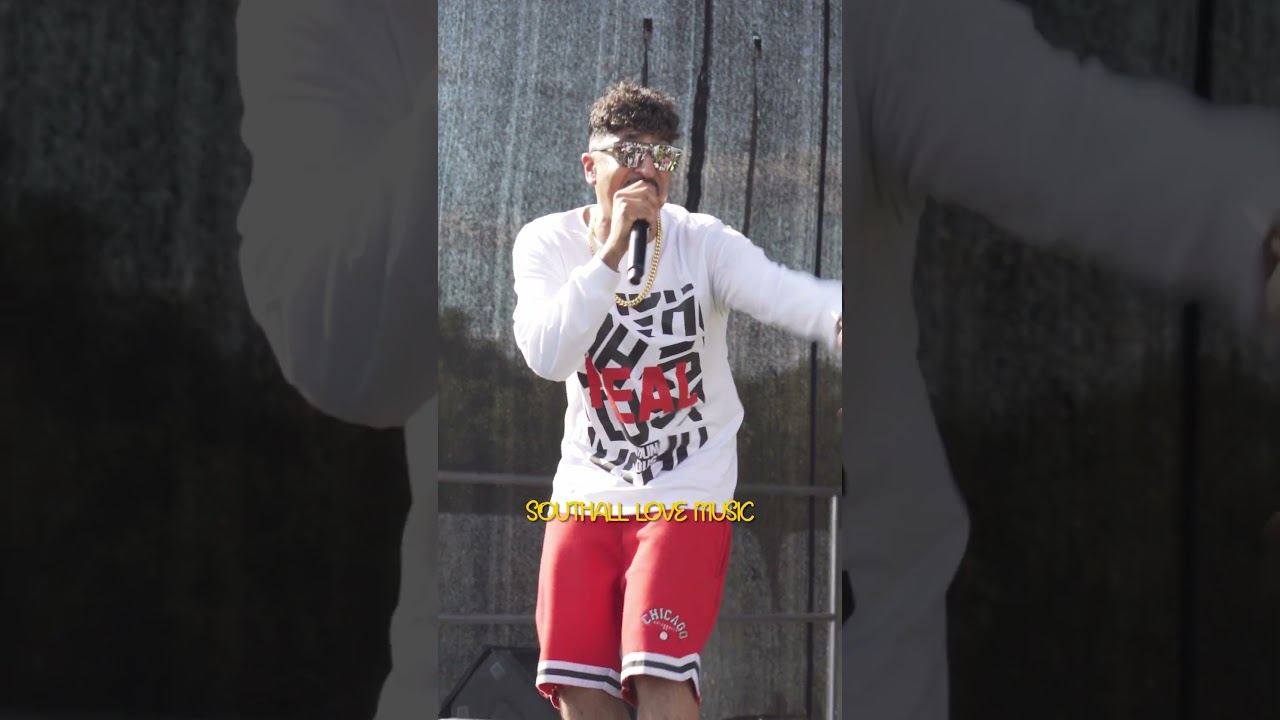 ROACH KILLA | "YAARA DILDARA" | LIVE | HOUNSLOW MELA 2024 | 