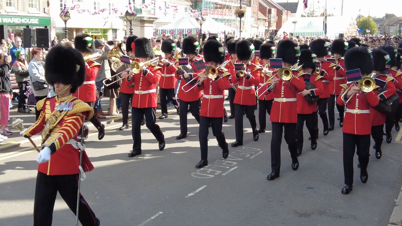 *НОВОЕ* 42-й инженерный полк (географический) Парад свободы: Сент-Айвс, Кэмбридж.