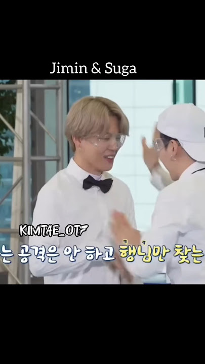 Jin and Taehyung being so funny 🤭😄~BTS playing palm pushing game 🫸🫷#bts #v #jin #shorts