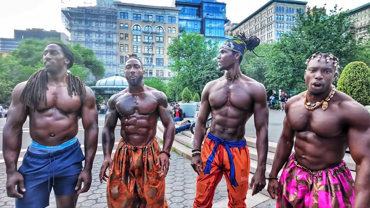 Massive Push ups in New York City @Broly Gainz @Goku Pump @Akeem Supreme @Scott Burnhard