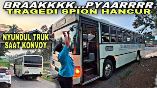 BRAAKK PYAARRR 😱 Bus Klasik Nyundul Truk , Spion Hancur ❗️| trip SUMBER ALAM - Hino M10U Blue Ribbon