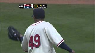 2011/05/14 Martinez breaks up no-no