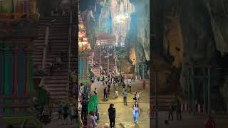 Worth the climb! Make sure to wear modest clothing 💓 #malaysia #batucaves #travel #trending