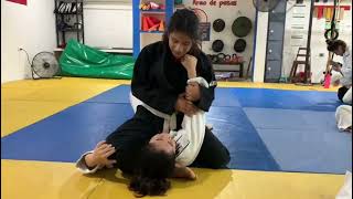 Sankaku jime y sankaku gatame