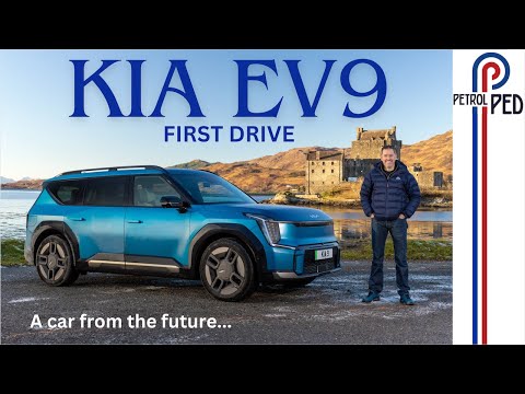 Kia EV9 FIRST DRIVE - Will Kia's Flagship 6/7 seat EV win over Range Rover customers ?!