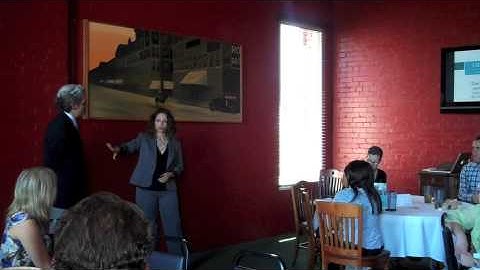 Using Body Language: Business Networking Tips and Tricks