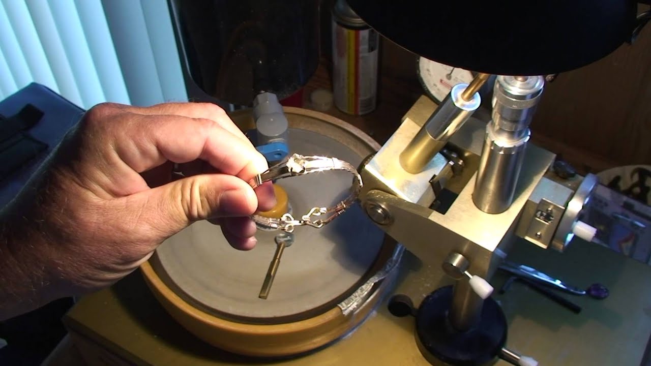 How Gemstone Cutting Is Done