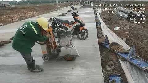 Máy cắt bê tông KC16 lắp động cơ dầu 186 9HP, cắt sâu 16cm.Lh 0937066633