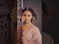 Bahon Ke Darmiyan ✨ #Bollywood #LoveSong