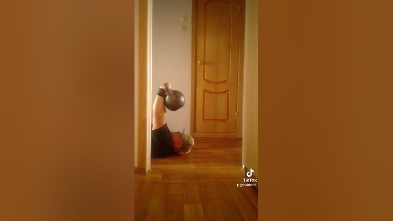 Французский жим гири