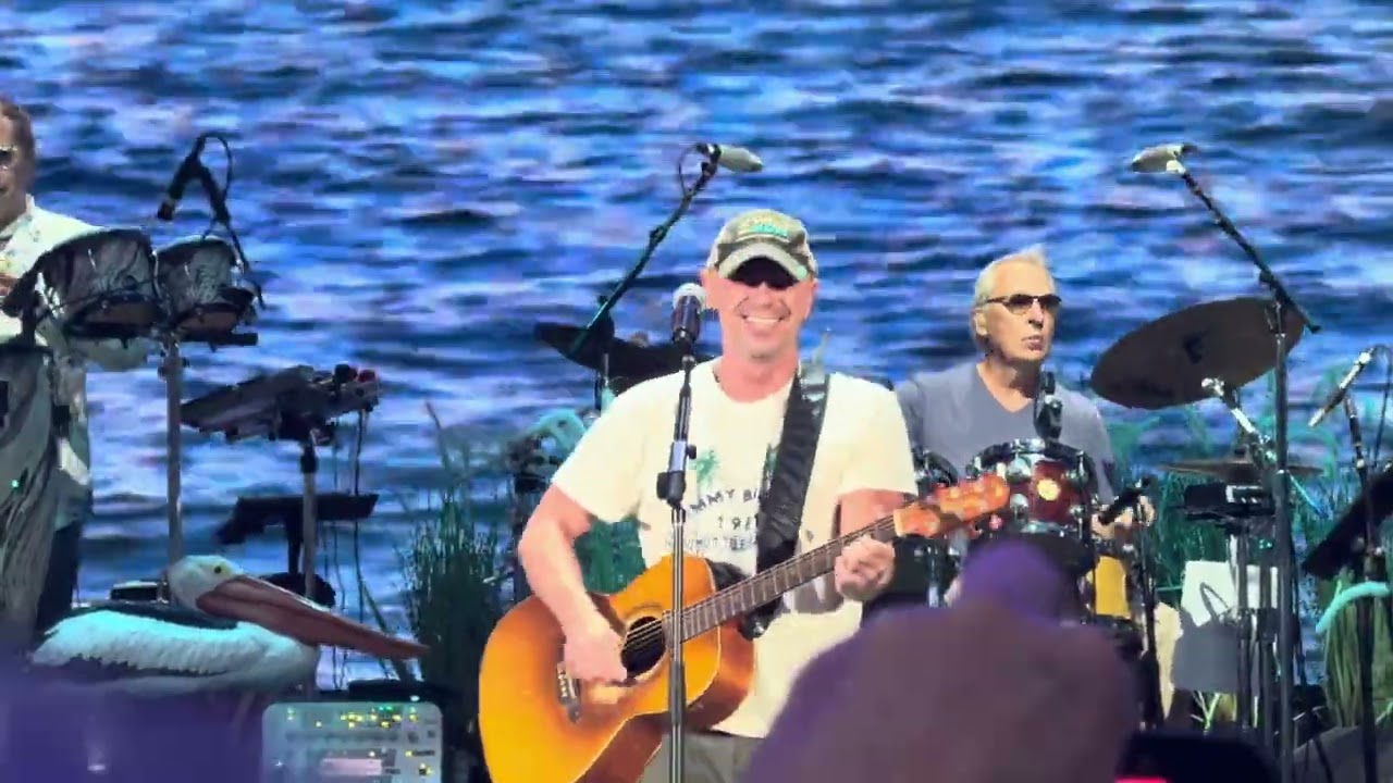 Kenny Chesney, Mac McAnally, Zac Brown & More Honor Jimmy Buffett During Star-Studded Tribute Concert - Country Now