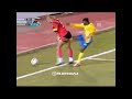 لاعب إفريقي يقوم بركل خصمة بين خصيتيه ويااااااحسرة ع اللي راح