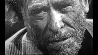 Charles Bukowski | Kimseyi değiştiremezsin hayatta