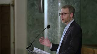 2025 Final Selection Experience Banquet Keynote: Thompson Paine ’05, Head of Product at Anthropic Thompson Paine