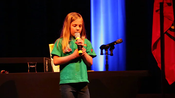 Abigail Staub Singing 4M5A0908