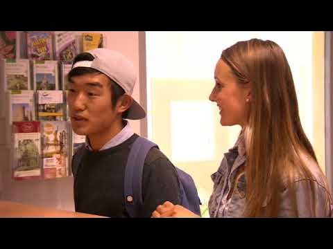 English File Beginner- 4th edition - Unit 2B Video Listening: "Meet the ...