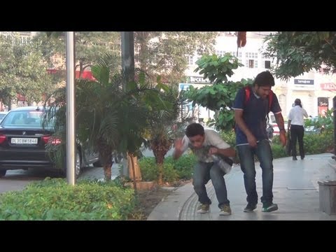 monkey-scare-prank---pranks-in-india-|-tst-pranks