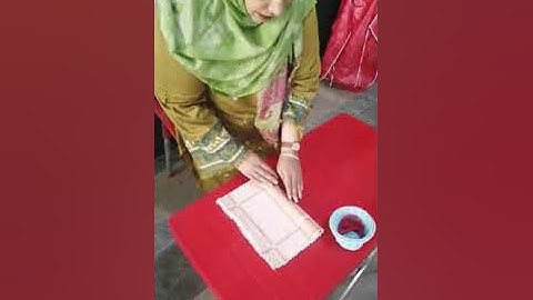 Threading beads. EPL