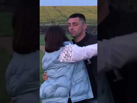 Мамцю моя жалуй мене 