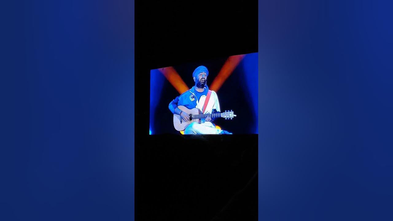 Amay Prosno Kore Nil Dhrubatara - Arijit Singh | Arijit Singh Live in Siliguri | Hemanta Mukherjee