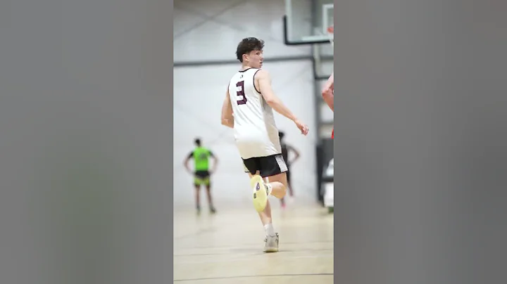 Alex Elston hooping at the "Battle of Seattle" Jul...