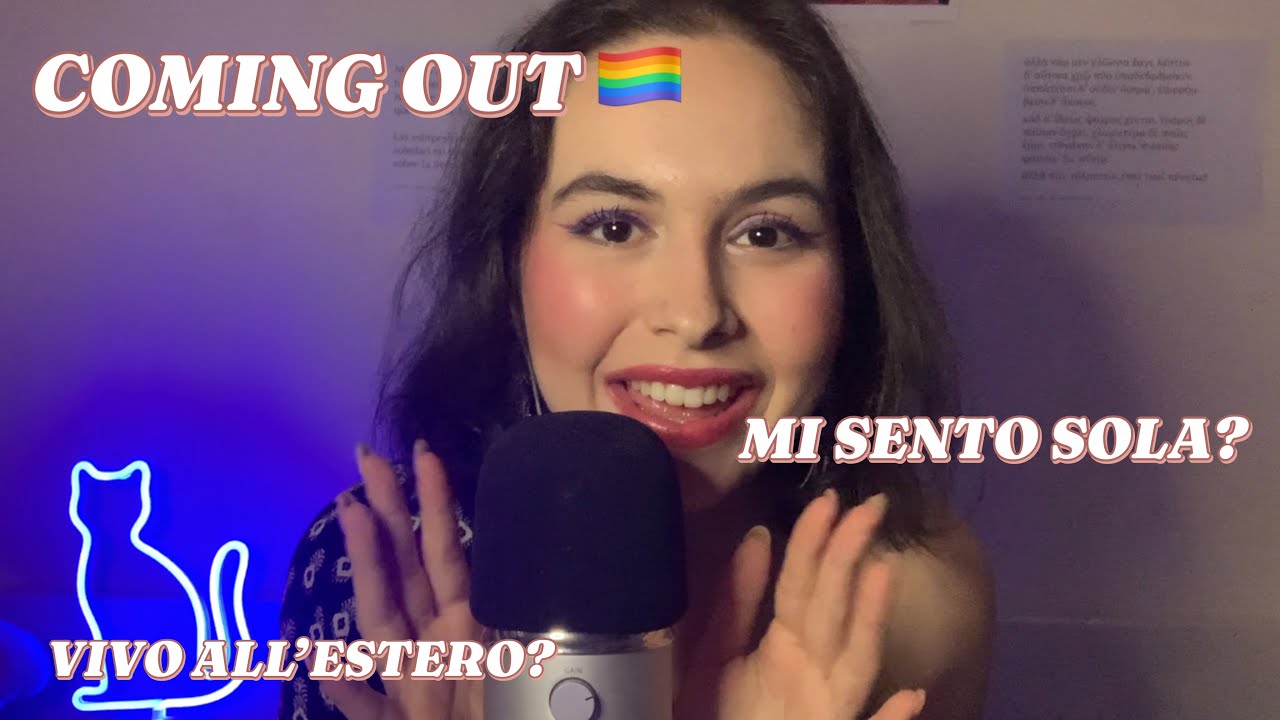 ASMR RISPONDO ALLE VOSTRE DOMANDE PROFONDE 🤔(whispering) | Q&A ita