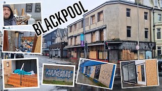 The BLACKPOOL they DONT WANT YOU TO SEE !!!  Backstreets walkabout  GRAFFITI, RUBBISH and MORE....