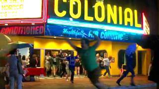 FART EVACUATES ENTIRE THEATRE