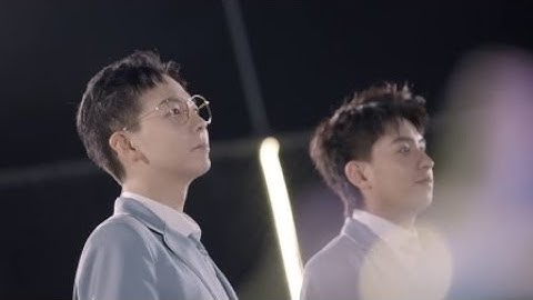 【纯享】胡夏焦迈奇 《让我为你唱首歌》，校园甜歌青春洋溢 | 214小红书独爱之夜 | 阿肆/陈粒/达达乐队/黄龄/黄明昊/胡夏/靳海音/焦迈奇/梁博/李荣浩/毛不易 | 优酷 YOUKU