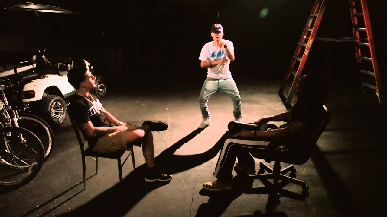 Watch Watch Me Do My DAB - Smiles Official (W.M.D.M.D) on YouTube Watch Watch Me Do My DAB - Smiles Official (W.M.D.M.D) on YouTube