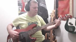 Akela: Közeleg (bass cover)