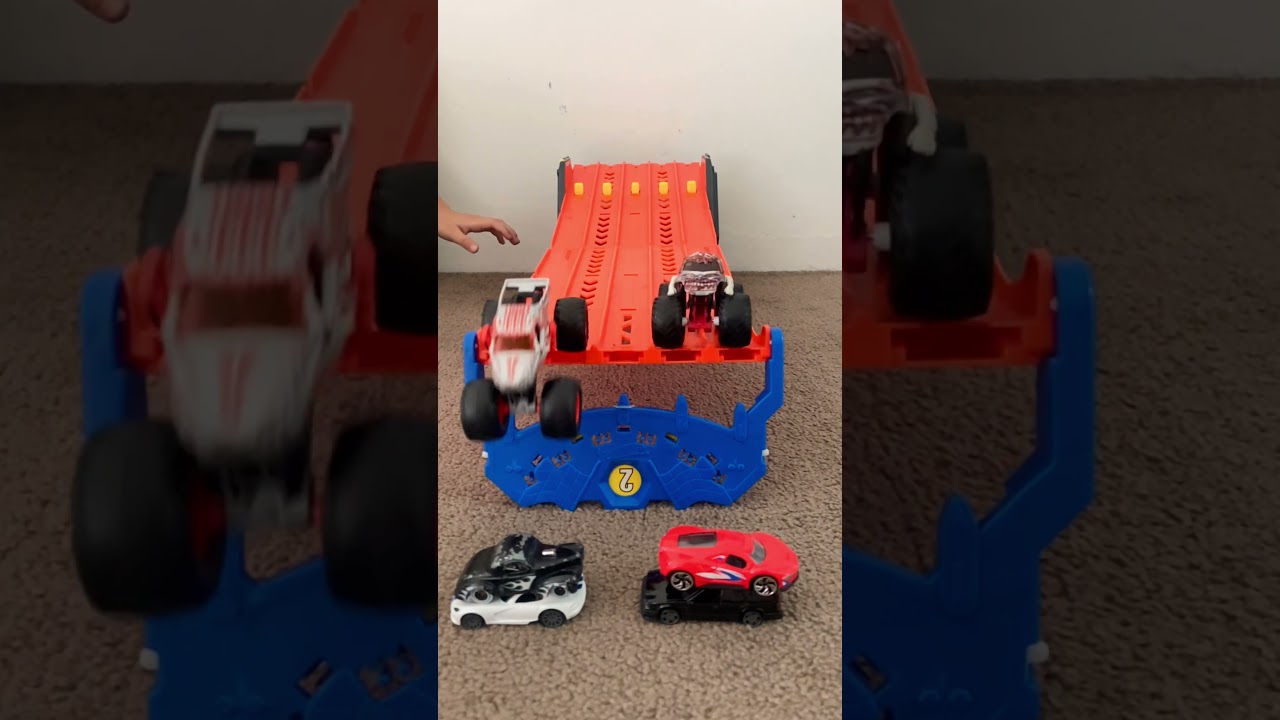 Monster Jam Sprint Showdown - Part 1
